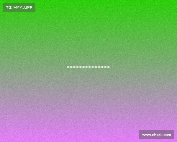 电竞比赛衣服掉了—激战正酣电竞选手赛场突发意外走光尴尬瞬间 电竞比赛衣服掉了—激战正酣电竞选手赛场突发意外走光尴尬瞬间